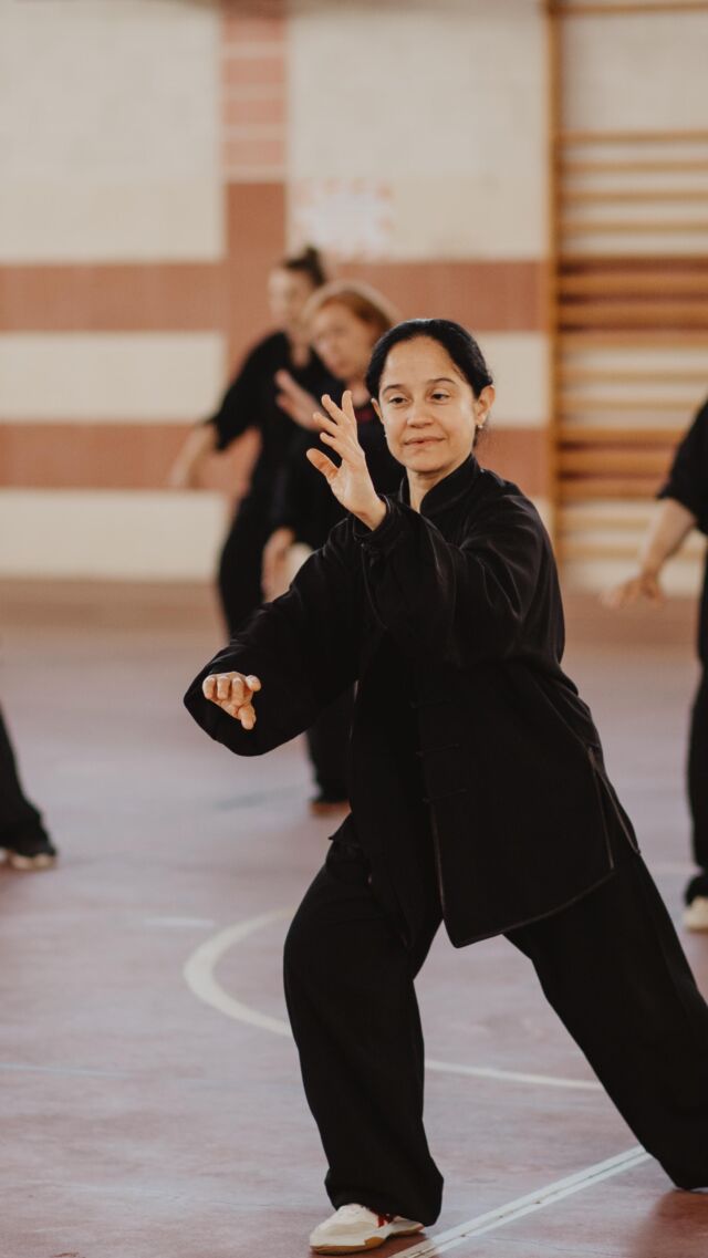 Os compartimos el resumen del último de los seminarios del campus 2023: Yang Shi Taijiquan☯️

#taijiquan #yangshitaijiquan #kungfu #internalmartialarts #taichivigo #taichichuan #asogaltaiji #clubpentadevigo @fgkungfu #fgkungfu #fortecodeporte #artesmarcialeschinas #artesmarcialesvigo #chinesemartialarts #nampaigalicia #nampaikungfu